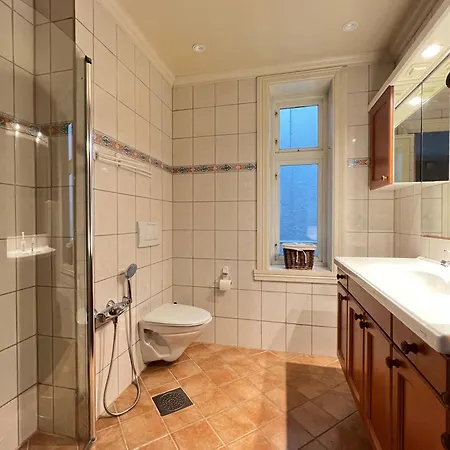 Nedre Blekeveien 4 Tatil Evi *